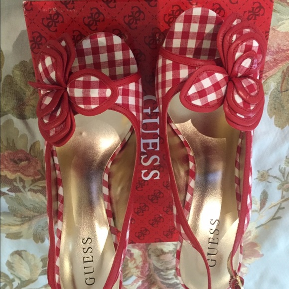 Rockabilly Picnic - Platform with Flower - Picture 4 of 4