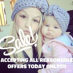 CLOSET CLEAR OUT!! 🎀💋💕 MAKE AN OFFER!!!! 💕💋🎀