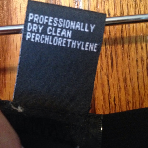 ☀️Black dress skirt! - Picture 4 of 4