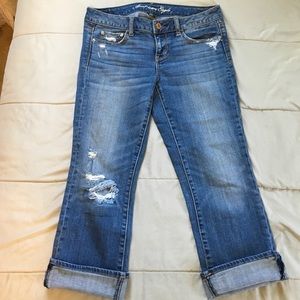 American Eagle denim crops