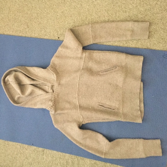 Wool Sweater - Picture 2 of 4