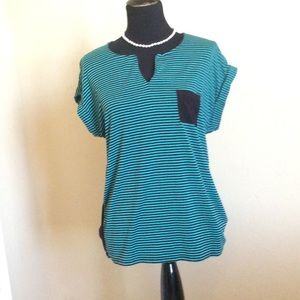 Short sleeve top