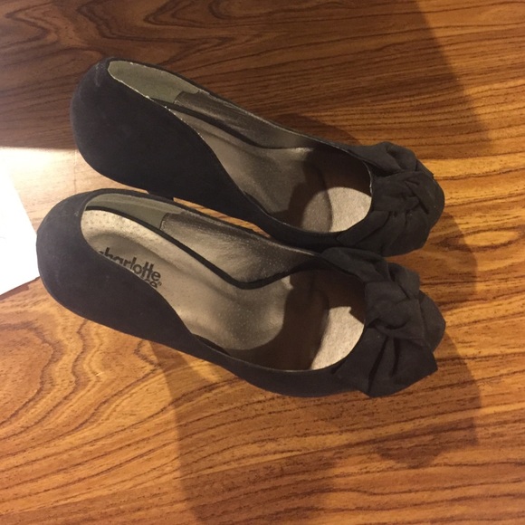 Black heels
