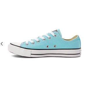 Tiffany blue Converse