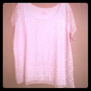Size 22/24 Lane Bryant lace front top
