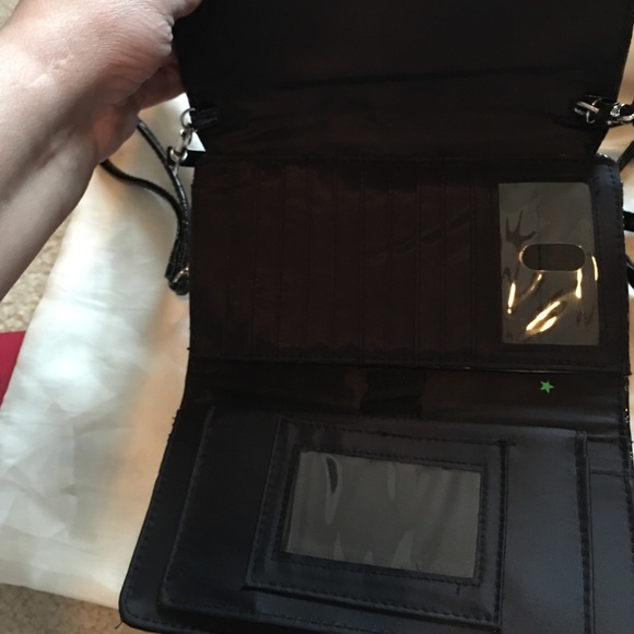 Mini - Picture 2 of 4