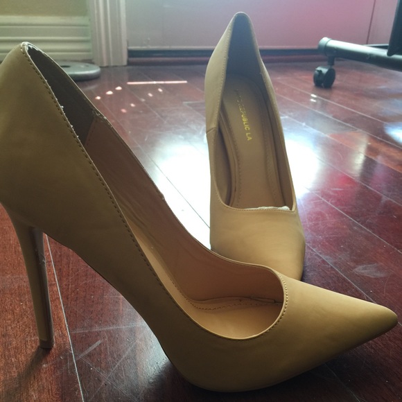 Nude Women's Kimiko High Heel Pump