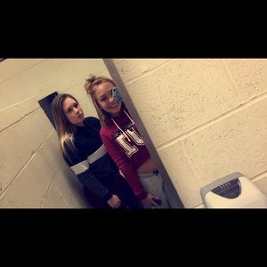 Meet your Posher, Caitlyn