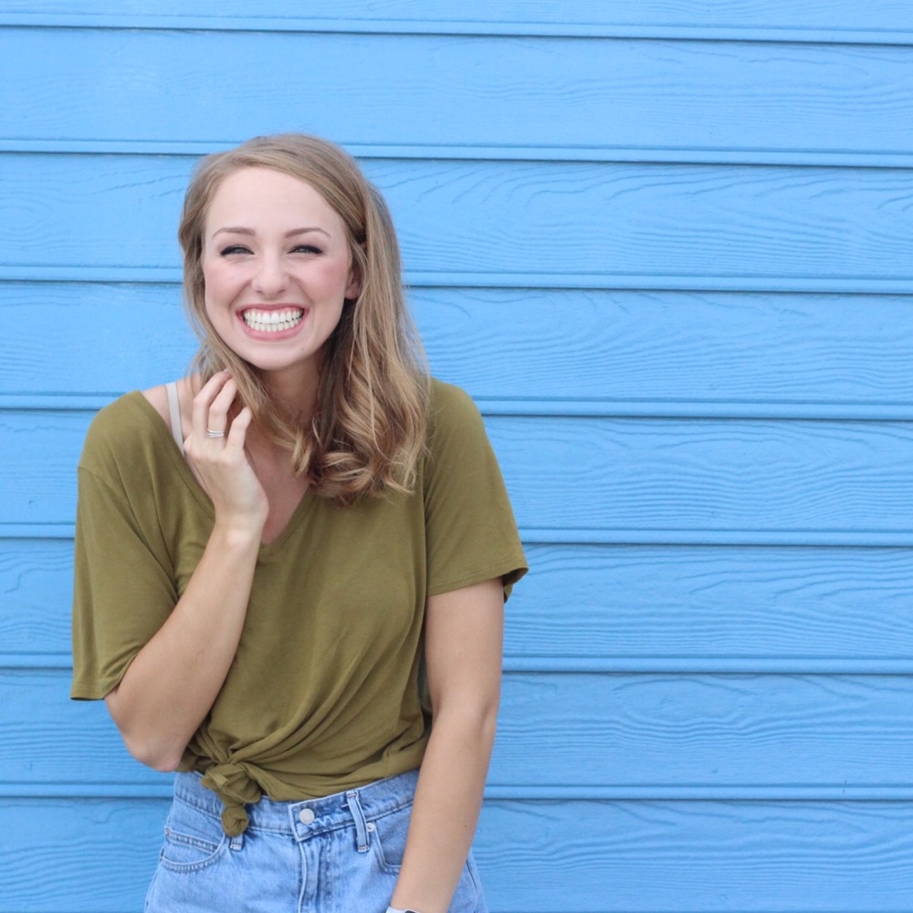 Meet your Posher, Adrienne