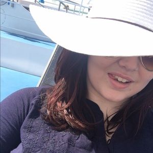 Meet your Posher, Shay