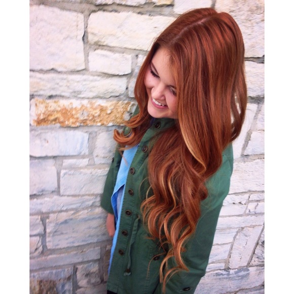 Meet your Posher, Claire