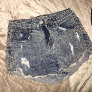 Mid waist jean shorts