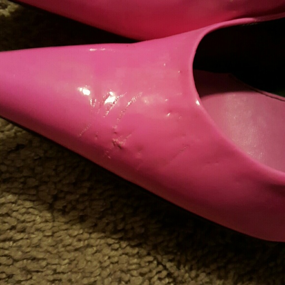 Shoes - Picture 2 of 3