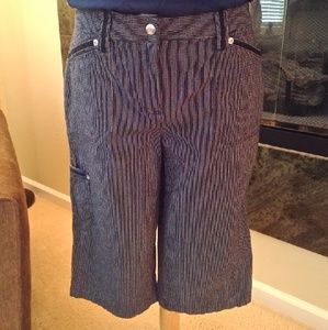 Jones New York Sport Bermuda short size 4