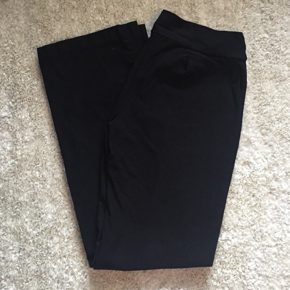 Size large/regular Maurices pants.