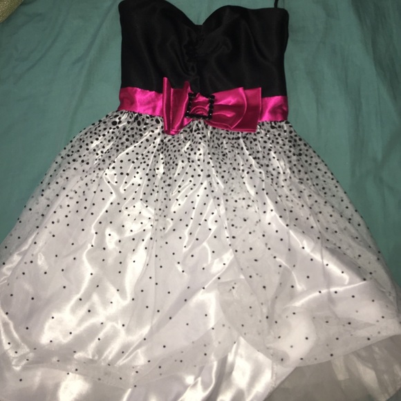 Formal dress for prom or homecoming