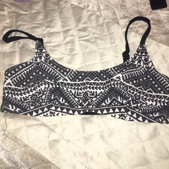 Bikini top