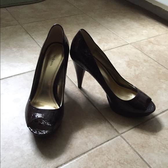 Brown patent leather heels