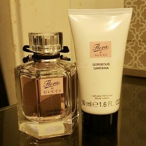 Flora by Gucci Perfume Set - Never used