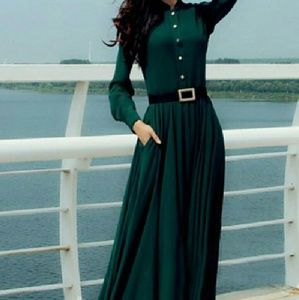 Pocket and collar dark green elegant maxi dress.