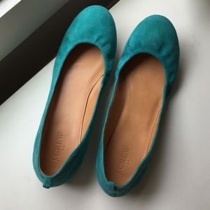 EUC turquoise suede flats