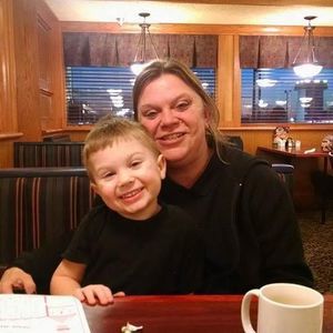 Meet your Posher, Leigh anne