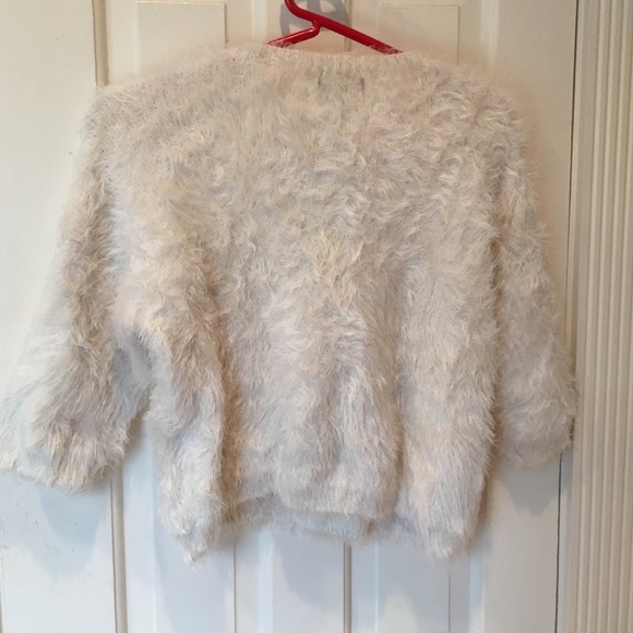 Furry White Sweater Crop - Picture 5 of 7
