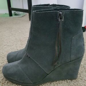 Toms Wedges