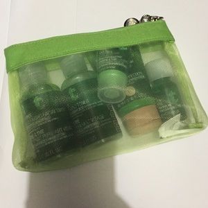 The Body Shop Tea Tree Traveling Kit