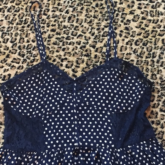 BOHEMIAN CAMISOLE SHIRT W/ LACE CUT OUT DETAIL S - Picture 2 of 4