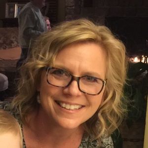Meet your Posher, Dawne