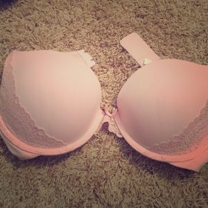 Bra pink