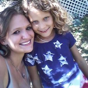 Meet your Posher, Lacey