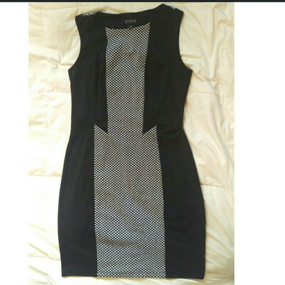 White/black polka dot color block dress