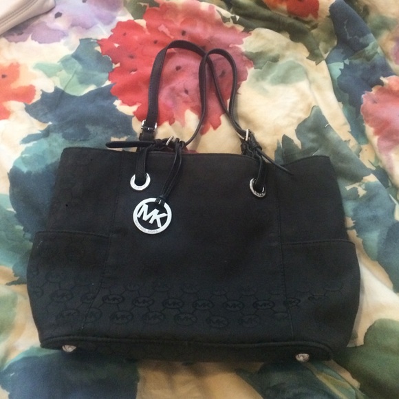 Black Michael Kors large purse! Like new!