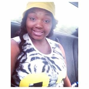 Meet your Posher, Angelissa