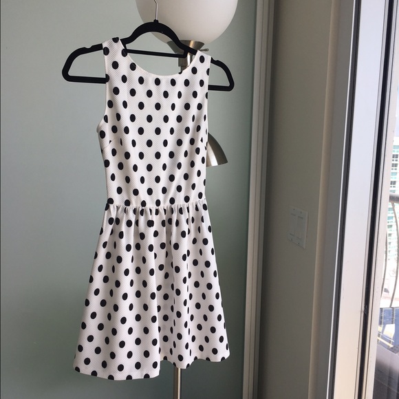 ❌SOLD❌Bloomingdales Aqua Polka Dot Dress