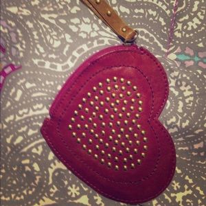 Fossil heart shaped wallet