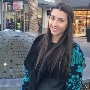 Meet your Posher, Oxana