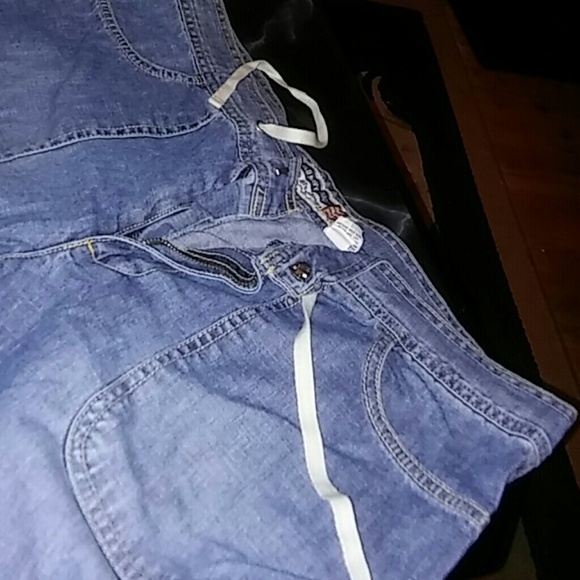 Paints - Picture 2 of 2