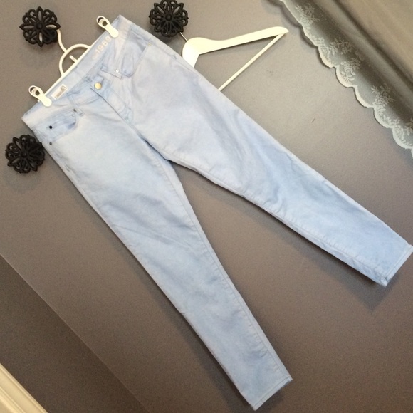 Gap 1969 Legging Jean
