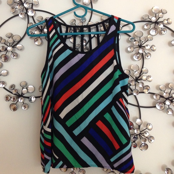 Super cute tank top for sale!