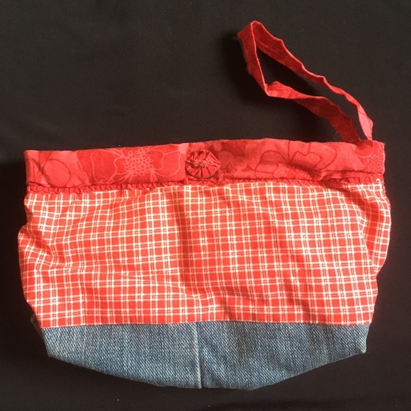 Handmade Wristlet - Picture 2 of 3