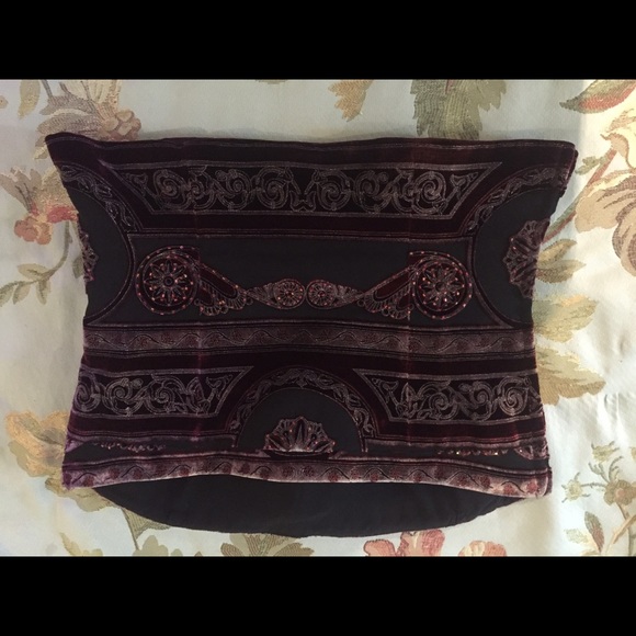 Gorgeous Velvet Tube-top for Evening Event! - Picture 3 of 4