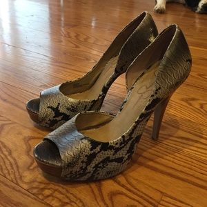 Jessica Simpson heels