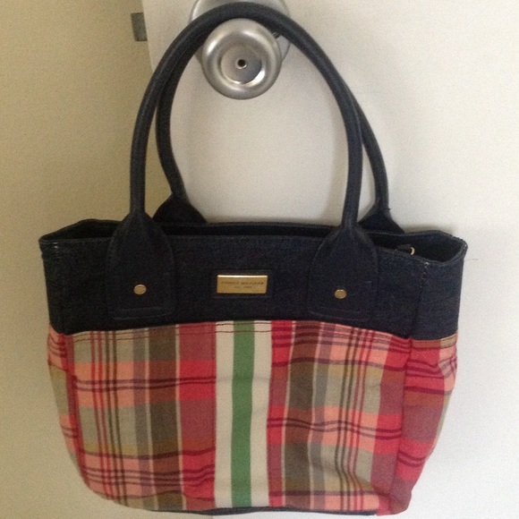 Tommy Hilfiger purse