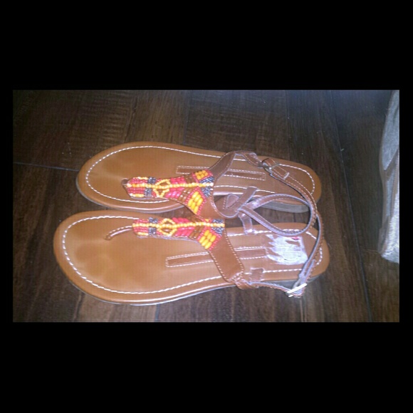 New direction sandles