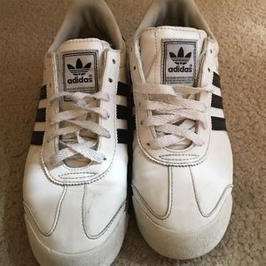 Black And White Adidas Samoas