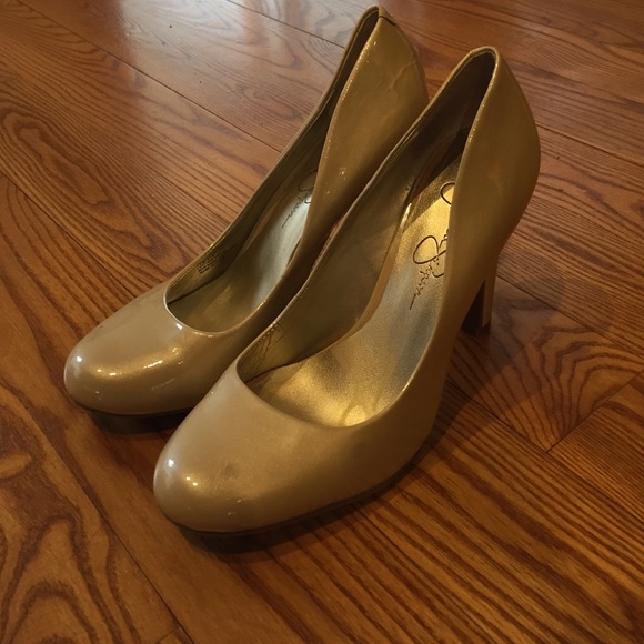 Jessica Simpson heels