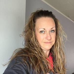 Meet your Posher, Sharon